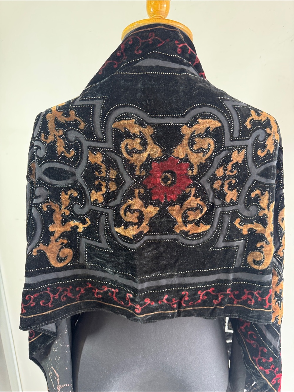 Vintage Silk Blend Velvet Burnout Scarf Black Red Fringe Boho Evening Lagenlook - Picture 7 of 11